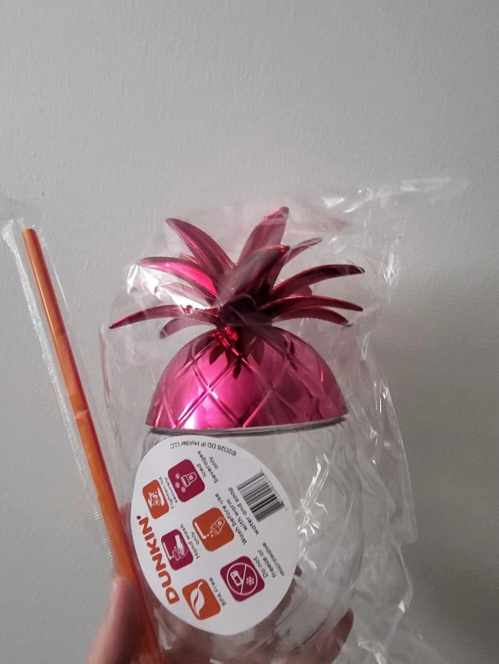 NWT Dunkin' Donuts Pineapple Tumbler